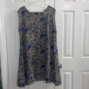 Anthropologie shift dress about size large